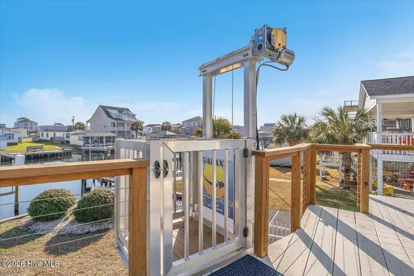 $925,000 | 6114 6th Street, Surf City, NC 28445