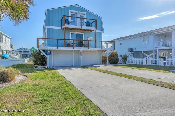 $925,000 | 6114 6th Street, Surf City, NC 28445