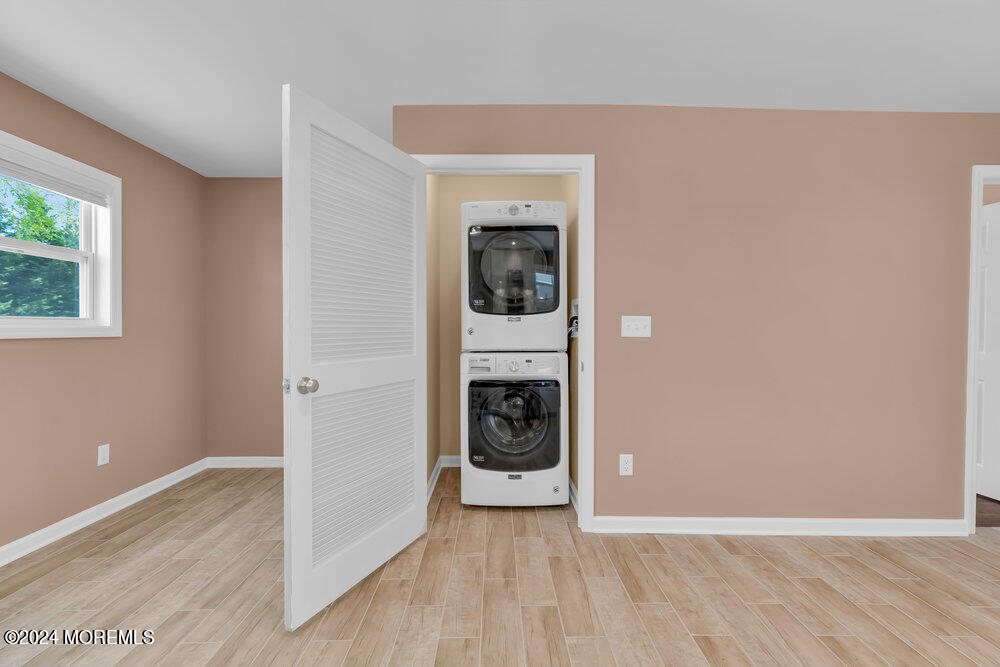 216 Grover Road Toms River, NJ 08753 - Photo 20 of 46 Laundry