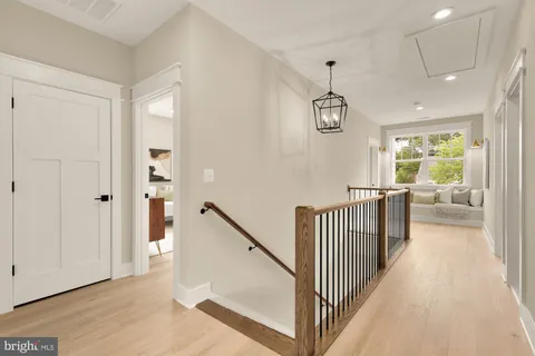 $2,350,000 | 923 17th Street South, Arlington, VA 22202