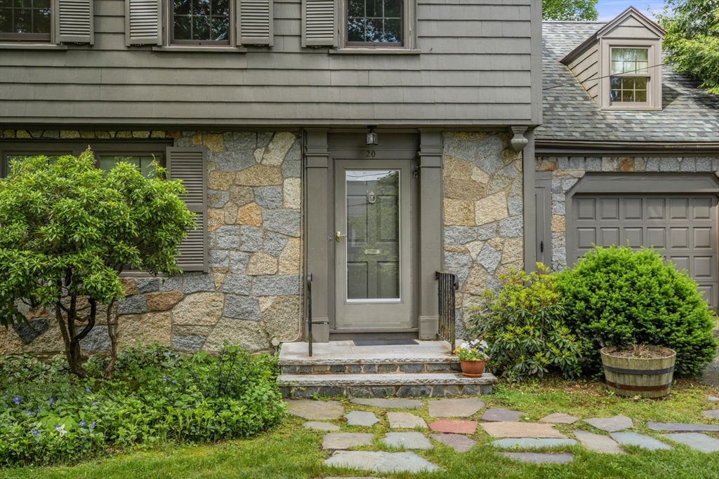 20 Johnson Road Andover, MA 01810 - Photo 3 of 18 Gallery Image 3