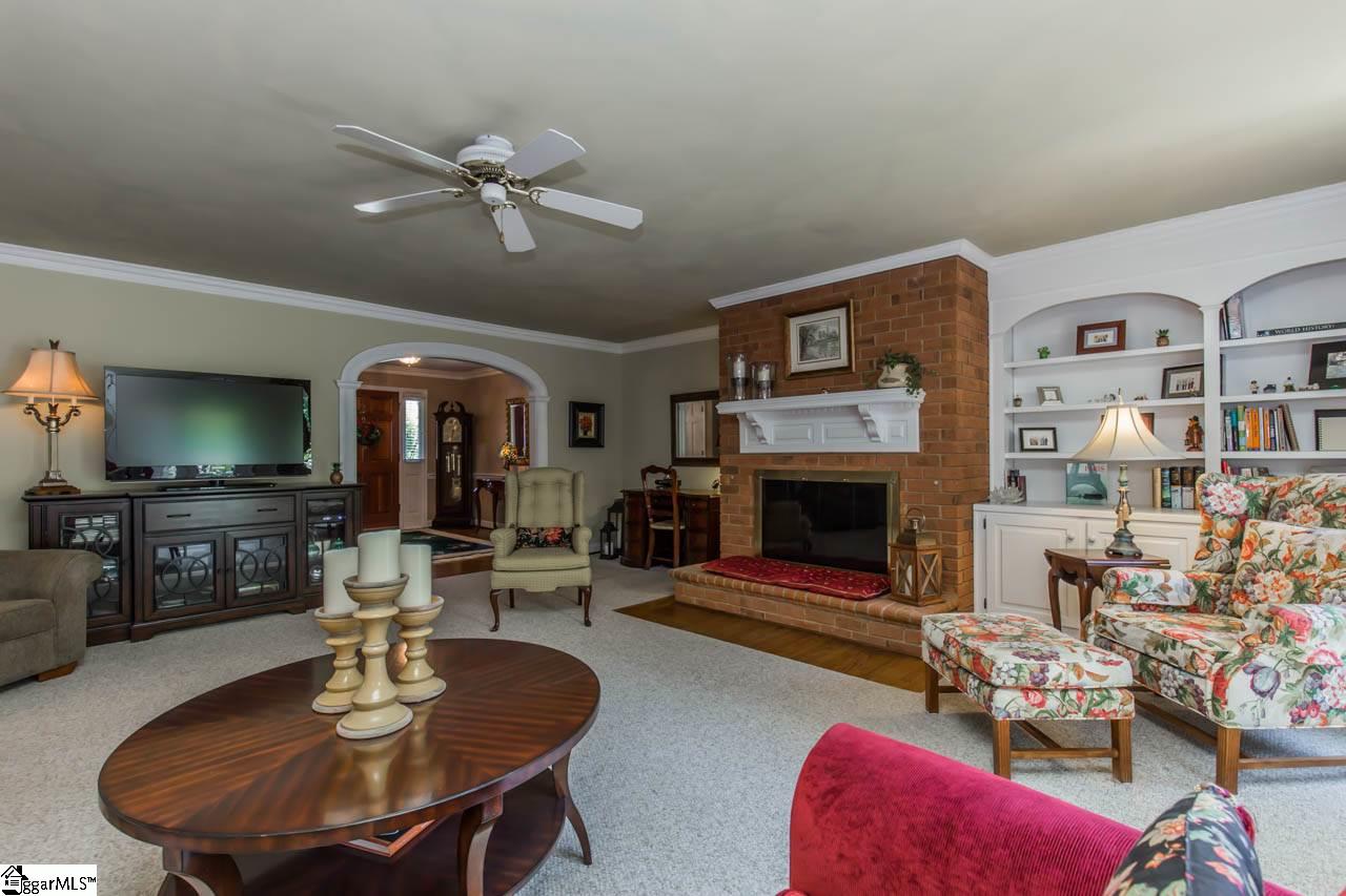 215 Cedar Grove Road Greer, SC 29650 - Photo 6 of 23 Gallery Image 6