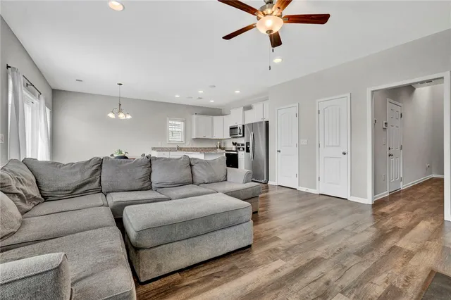 $274,000 | 401 Seaborn Circle, Pendleton, SC 29670