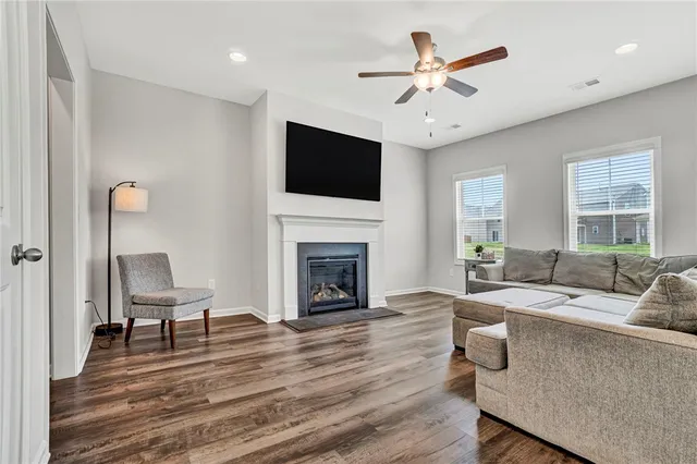 $274,000 | 401 Seaborn Circle, Pendleton, SC 29670