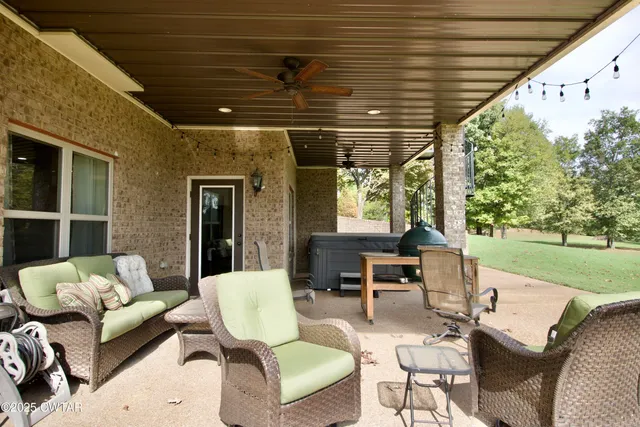 $750,000 | 15 Morris Moore Drive, Humboldt, TN 38343