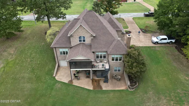 $750,000 | 15 Morris Moore Drive, Humboldt, TN 38343