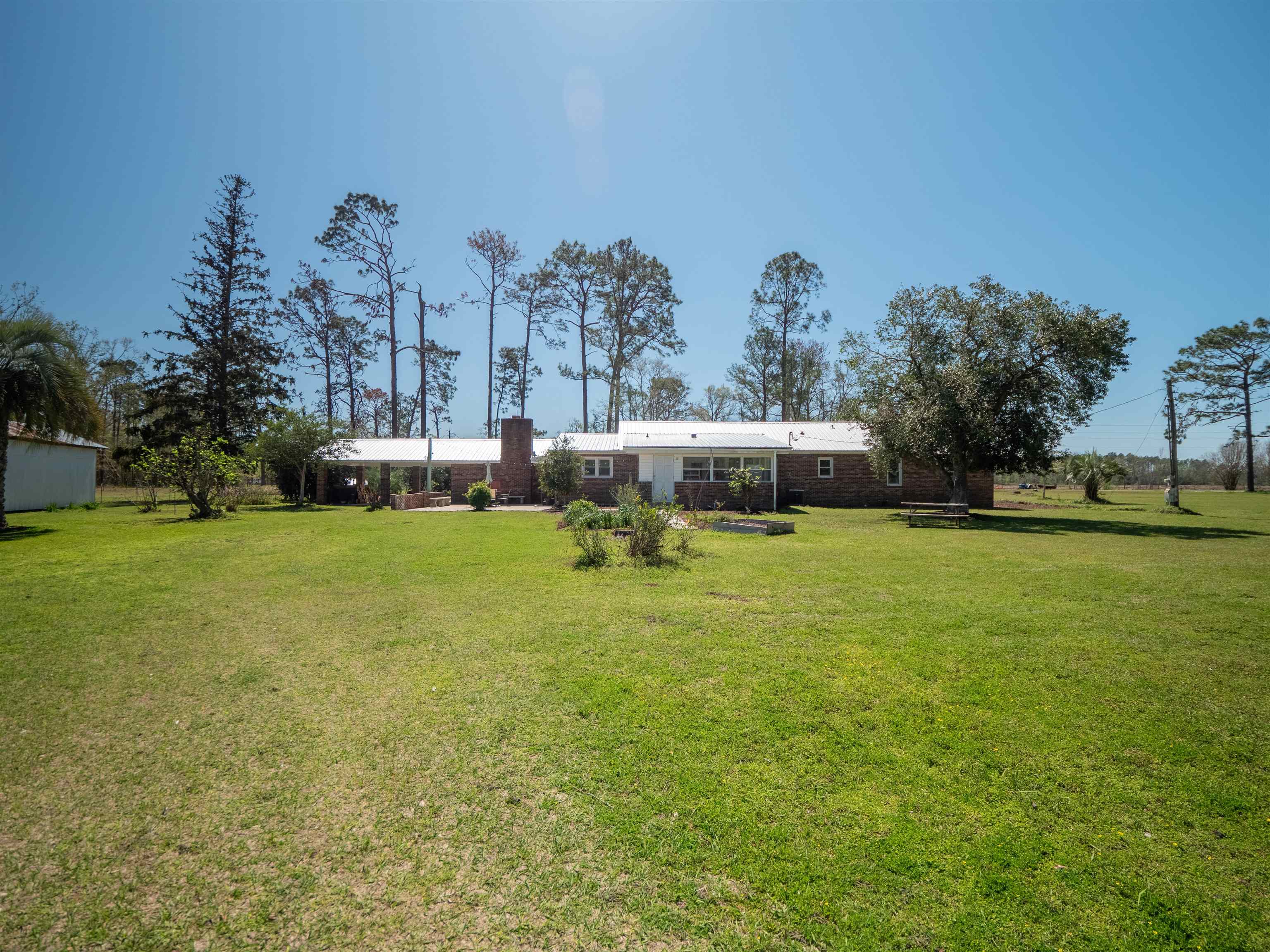 6753 Highway 90 Lee, FL 32059 - Photo 12 of 42