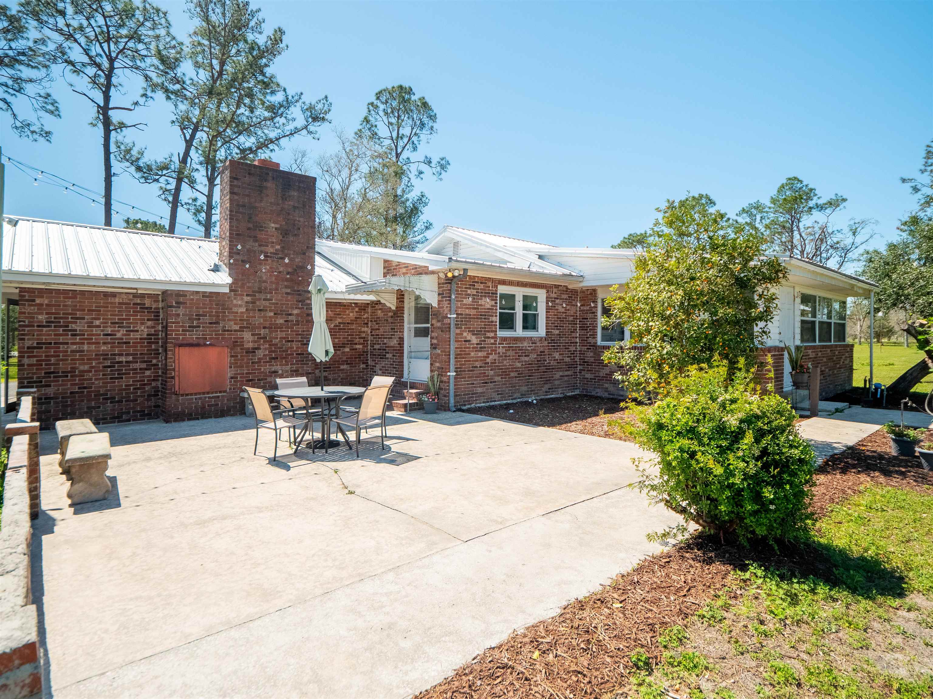 6753 Highway 90 Lee, FL 32059 - Photo 13 of 42