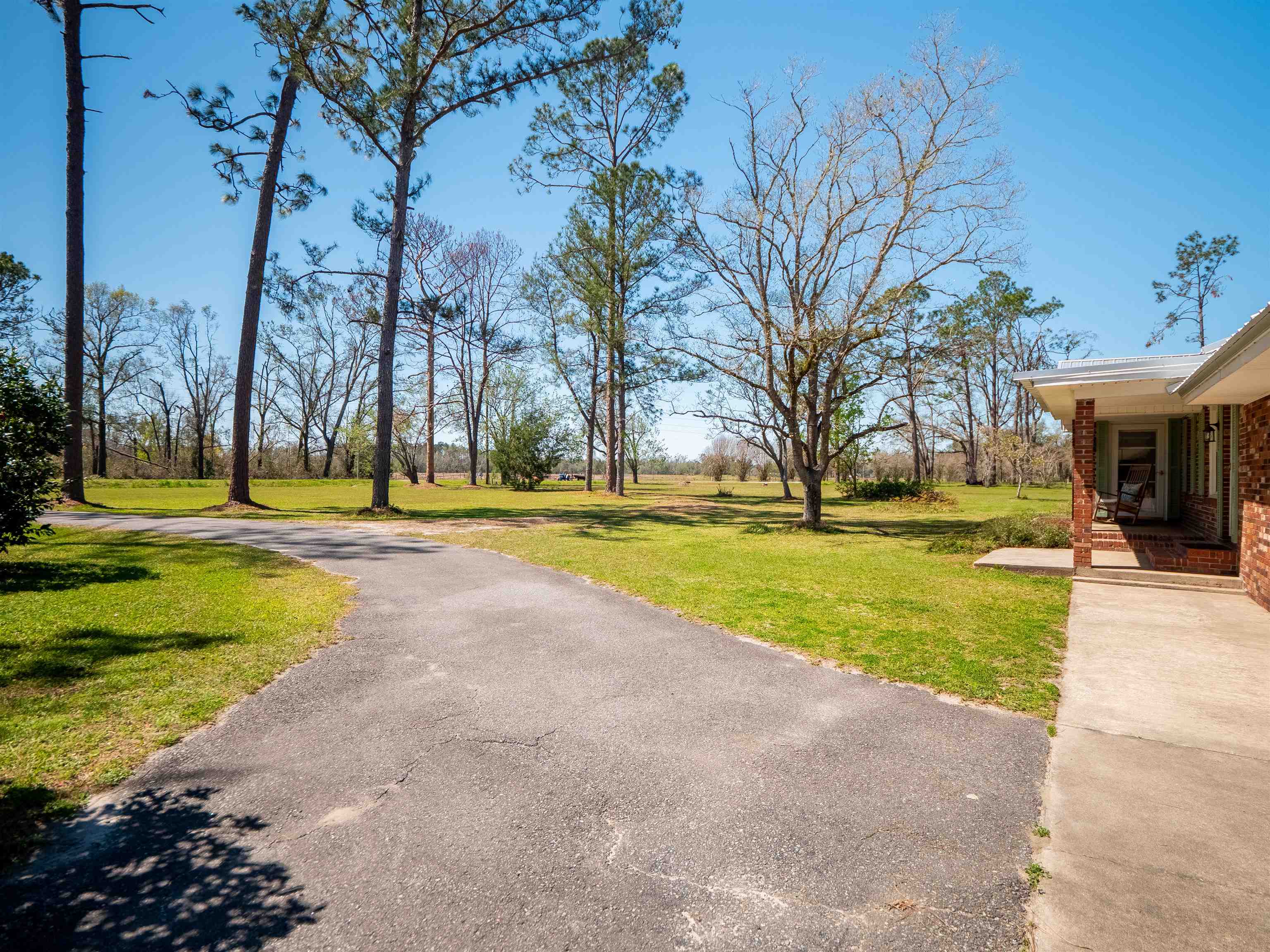 6753 Highway 90 Lee, FL 32059 - Photo 3 of 42