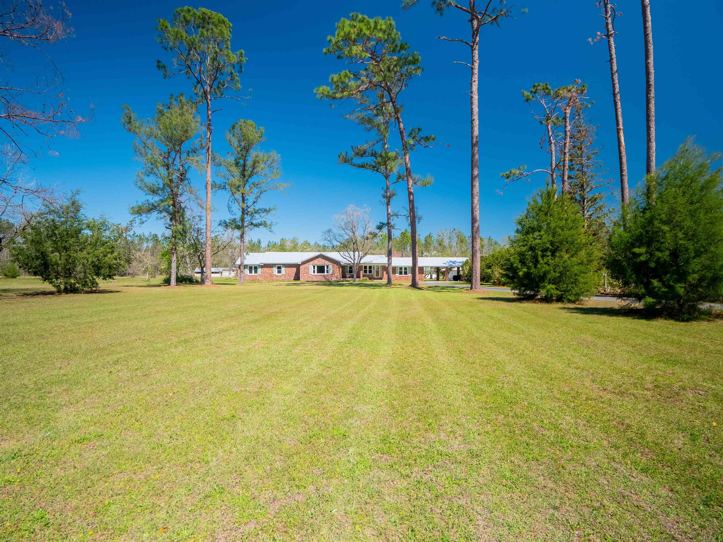 6753 Highway 90 Lee, FL 32059 - Photo 37 of 42