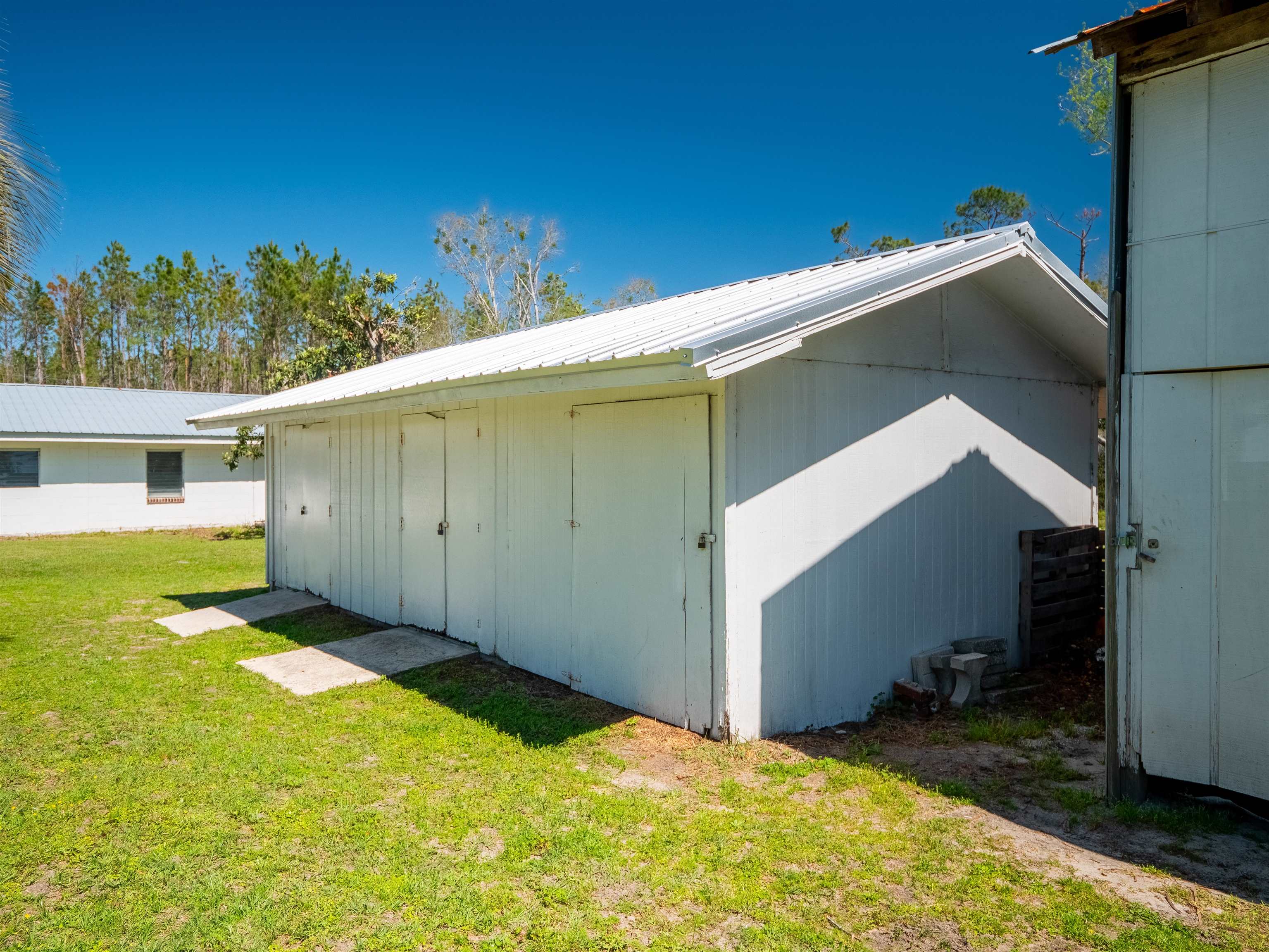 6753 Highway 90 Lee, FL 32059 - Photo 7 of 42