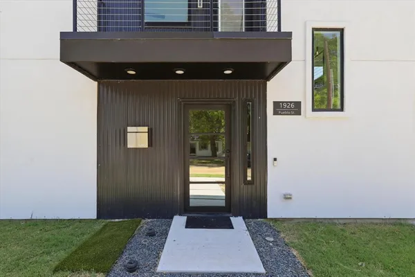 $3,600 | 1926 Pueblo Street, Dallas, TX 75212