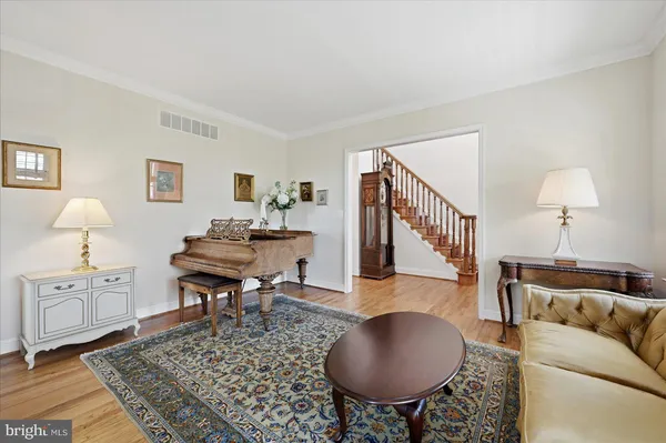 $1,249,000 | 12282 Enfield Lane, Lovettsville, VA 20180