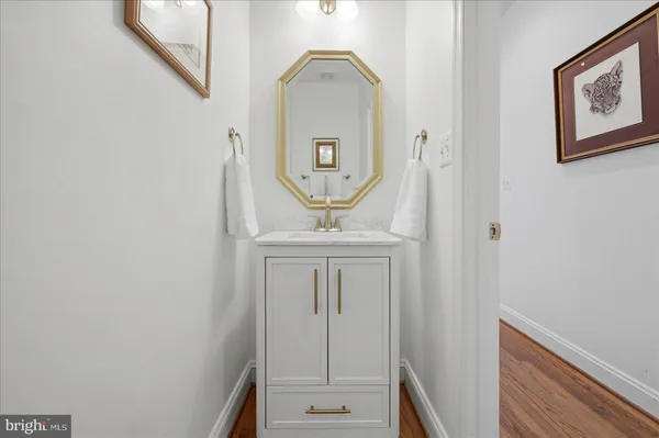 $1,249,000 | 12282 Enfield Lane, Lovettsville, VA 20180