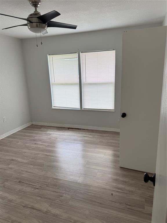 913 Hubert Street Waco, TX 76704 - Photo 5 of 12