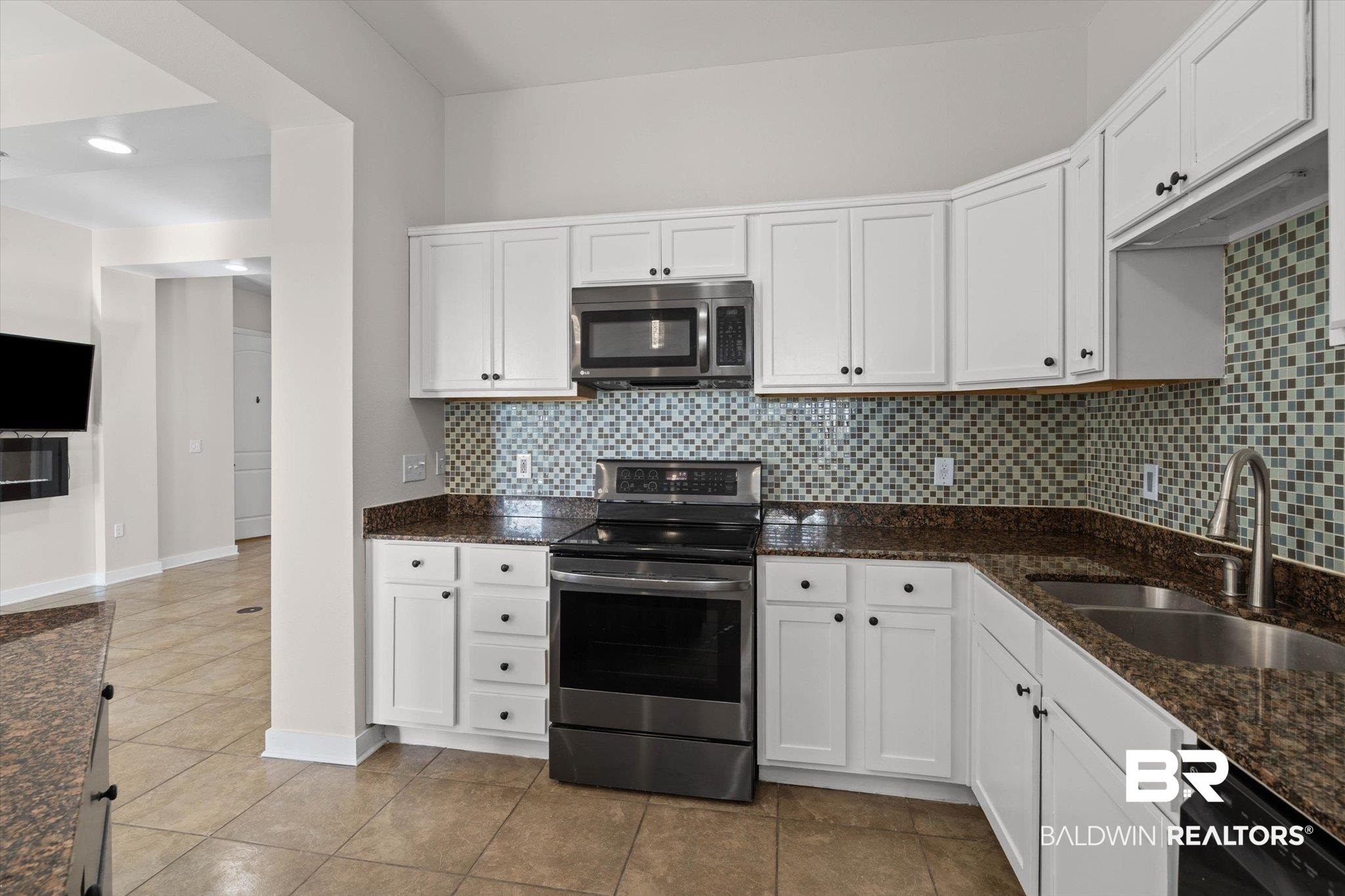 1430 Regency Road, Unit C202 Gulf Shores, AL 36542 - Photo 9 of 27 Upgraded Appliances