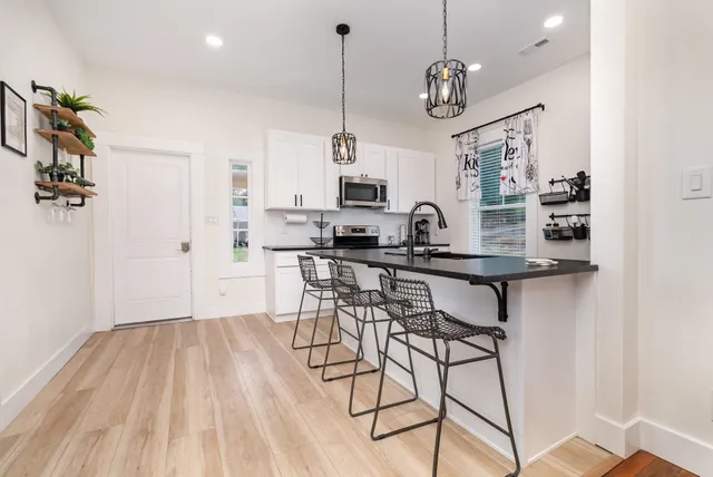 $329,900 | 334 South Howard Avenue, Landrum, SC 29356