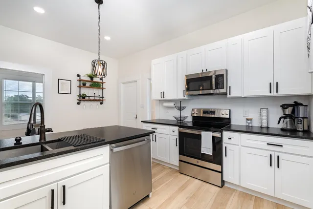 $329,900 | 334 South Howard Avenue, Landrum, SC 29356