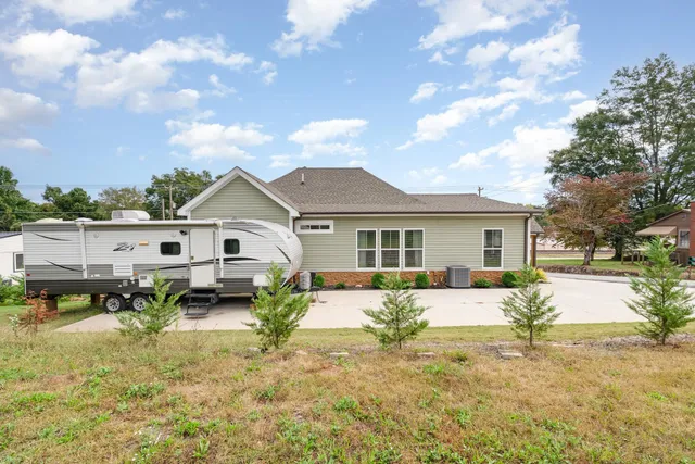 $329,900 | 334 South Howard Avenue, Landrum, SC 29356