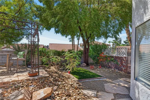 $599,990 | 3248 Barbuda Road, Las Vegas, NV 89117