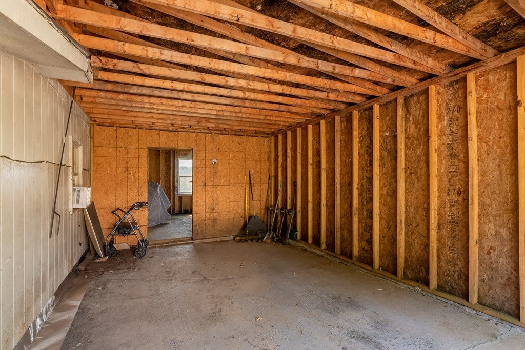 124 Frazier Road Galax, VA 24333 - Photo 25 of 35 Gallery Image 25