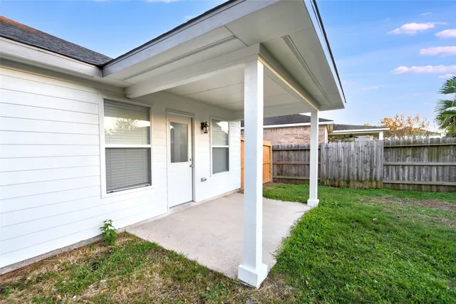 $1,850 | 7711 Prairie Fire Lane, Cypress, TX 77433