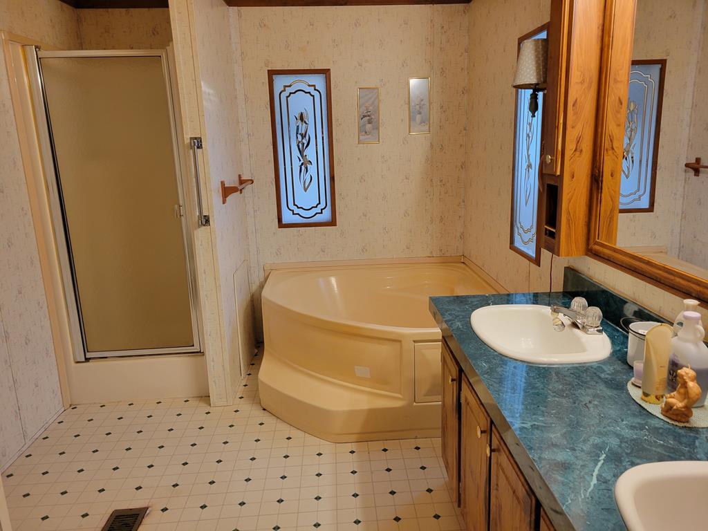 246 Schrecengost Road Marienville, PA 16239 - Photo 9 of 14