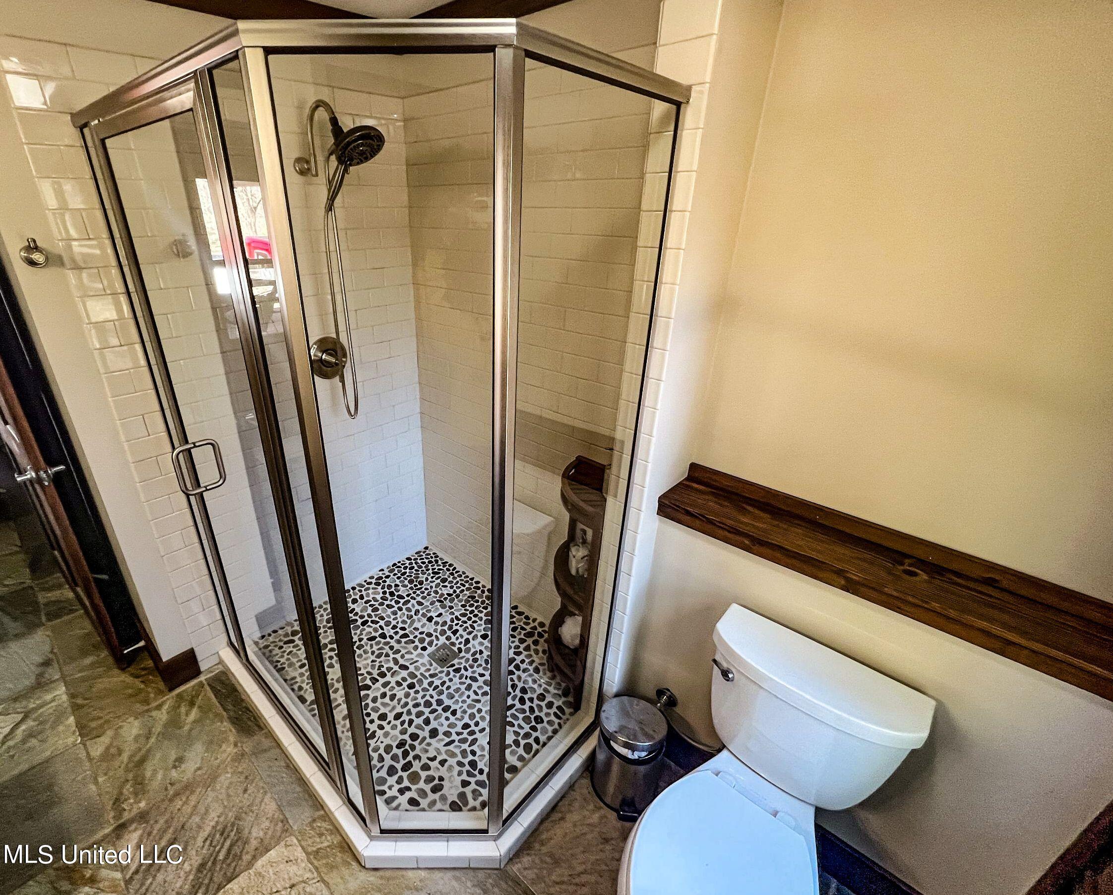 2433 John Branch Road Sardis, MS 38666 - Photo 130 of 172 4dvjb52a
