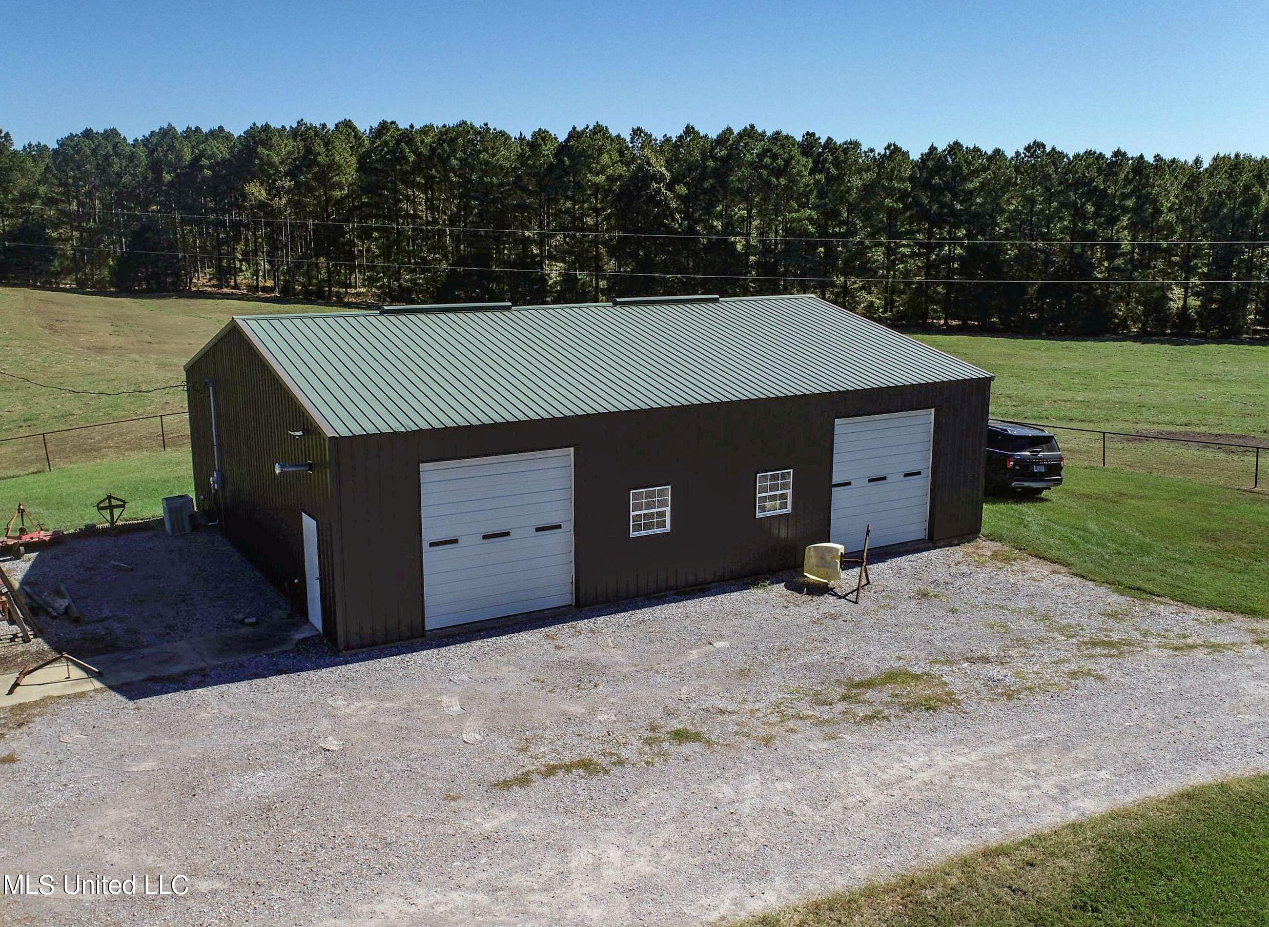 2433 John Branch Road Sardis, MS 38666 - Photo 21 of 172 2.1dvjb32