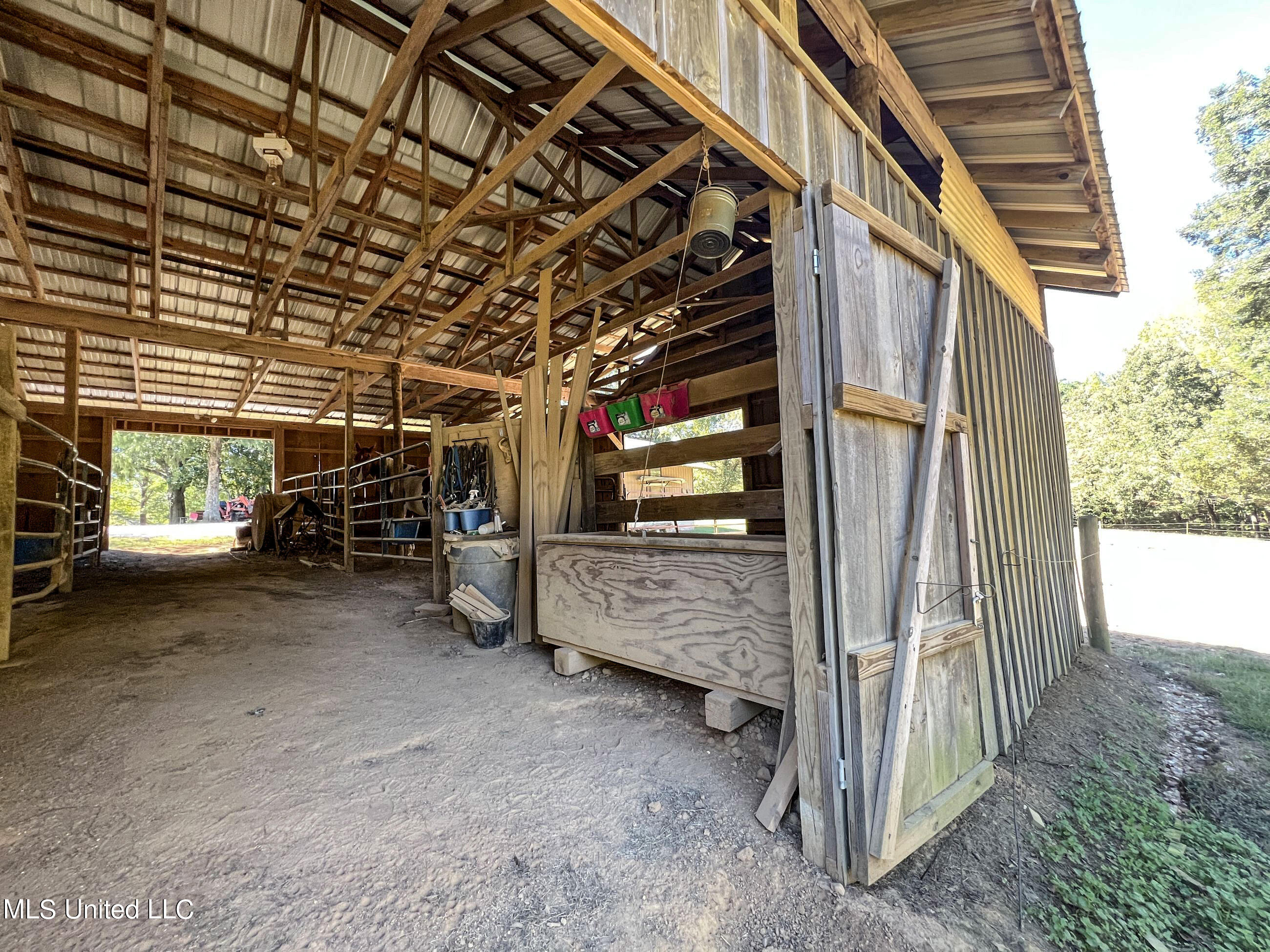 2433 John Branch Road Sardis, MS 38666 - Photo 71 of 172 2dvjb82