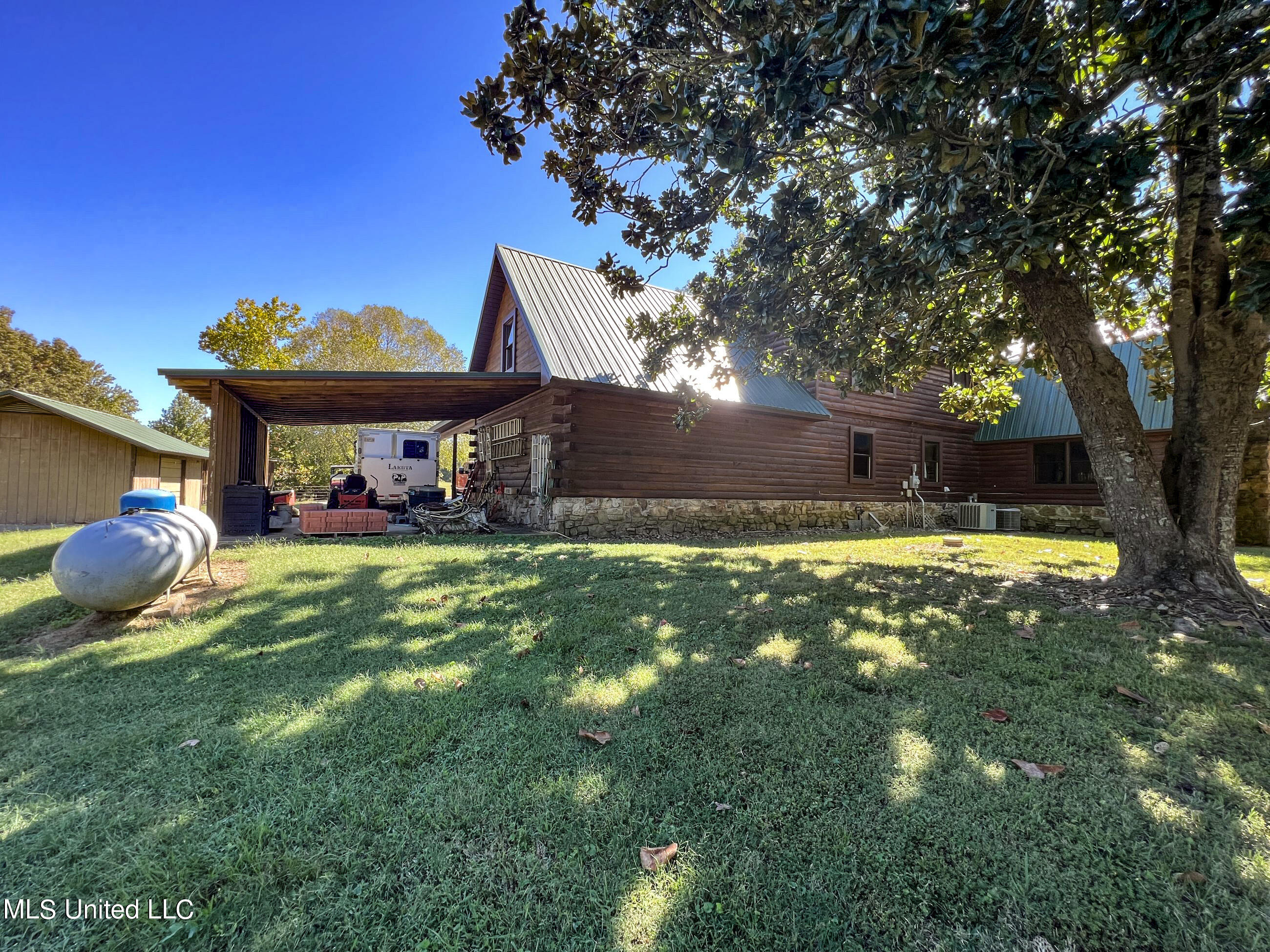 2433 John Branch Road Sardis, MS 38666 - Photo 76 of 172 2dvjb91