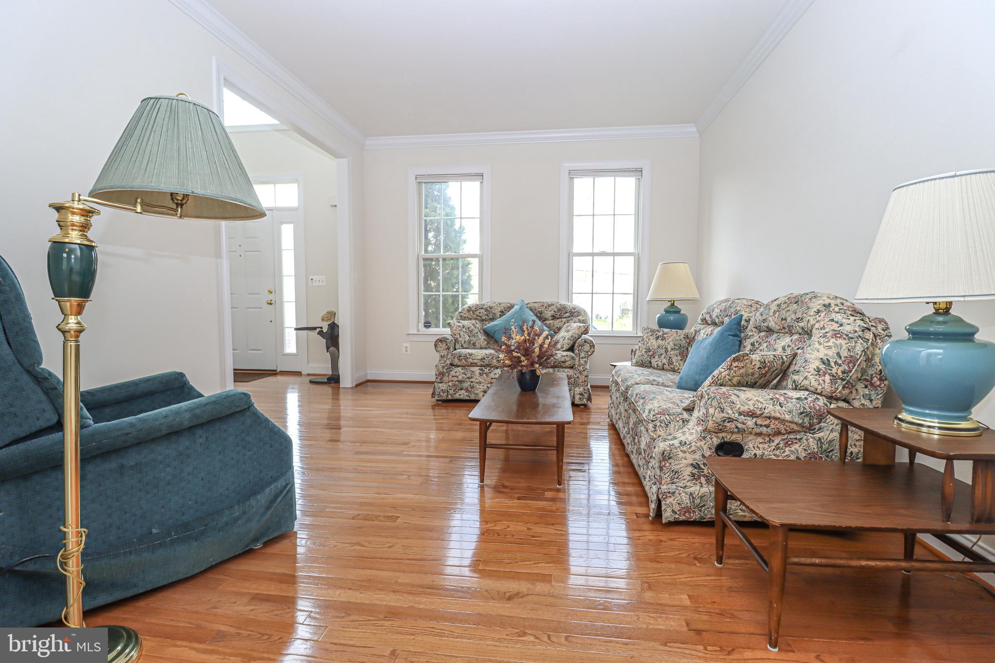 11 Johnson Road Pasadena, MD 21122 - Photo 21 of 56 Relax in Your Huge Living Room