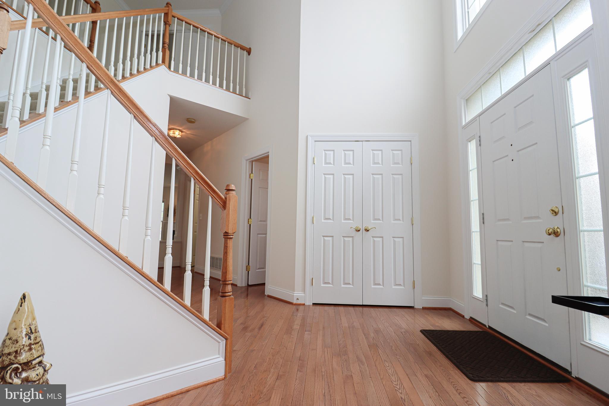 11 Johnson Road Pasadena, MD 21122 - Photo 24 of 56 Grand Wide Open Entrance