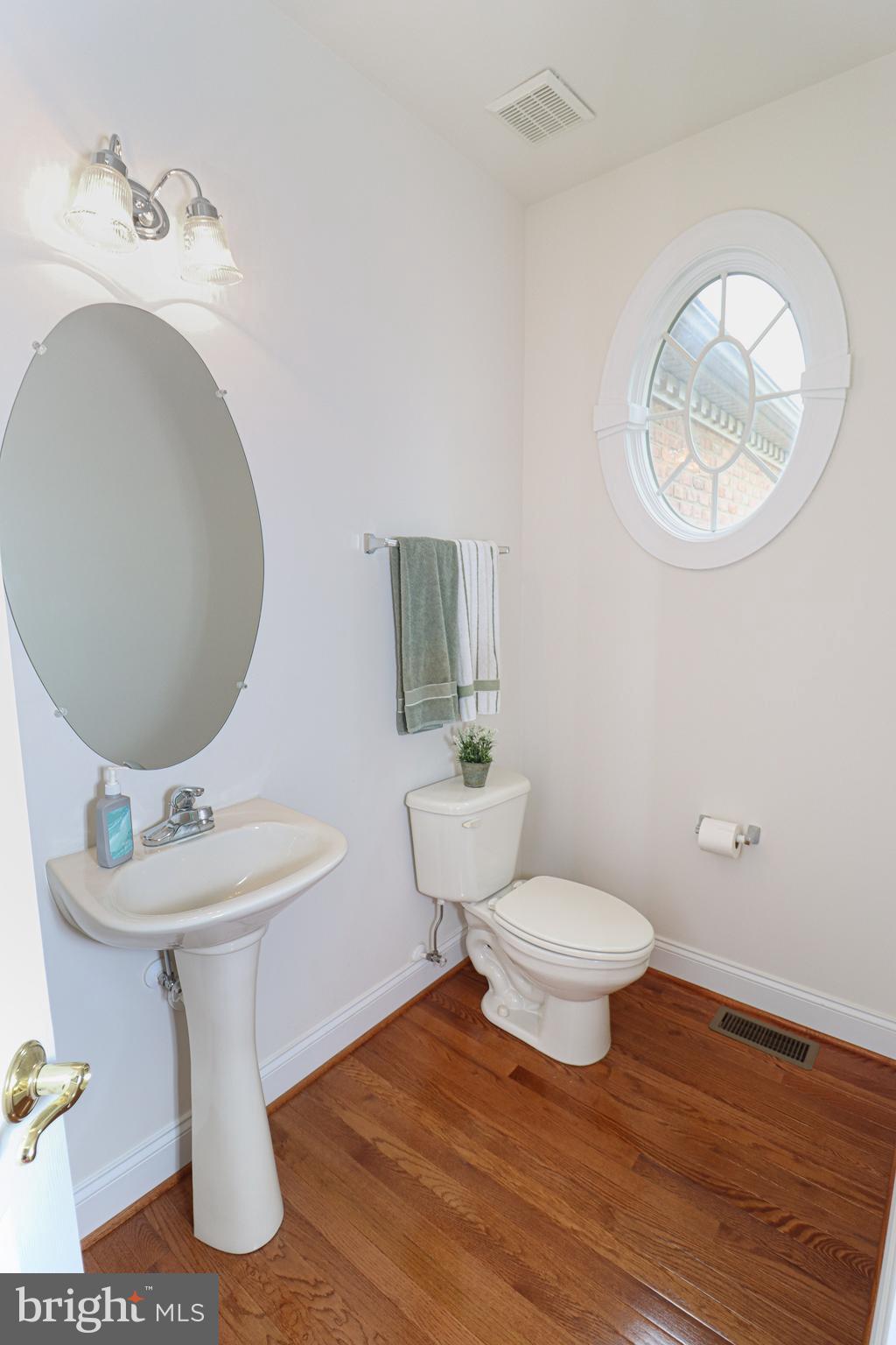 11 Johnson Road Pasadena, MD 21122 - Photo 28 of 56 Half Bath on Main Level