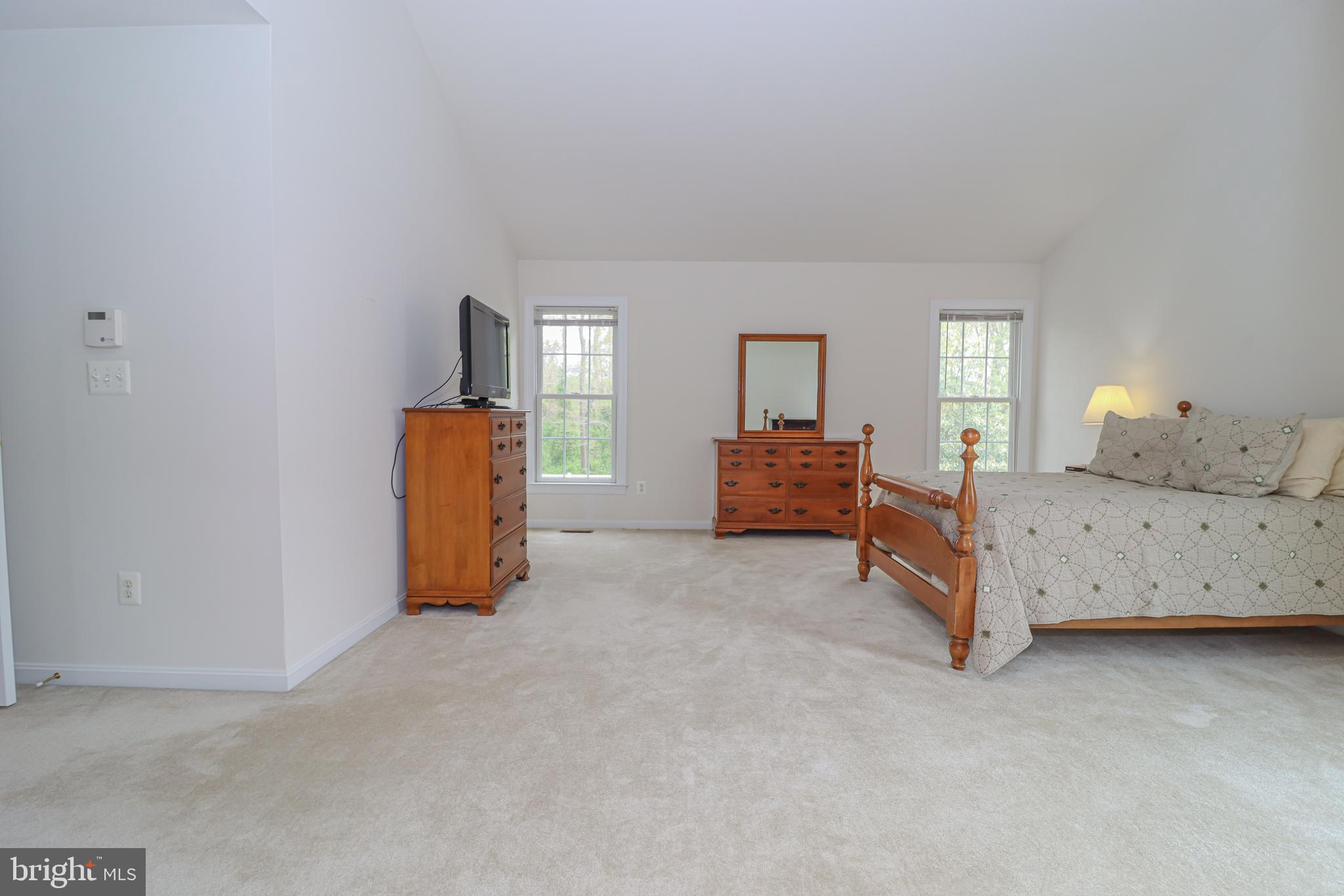 11 Johnson Road Pasadena, MD 21122 - Photo 32 of 56 Master Suite