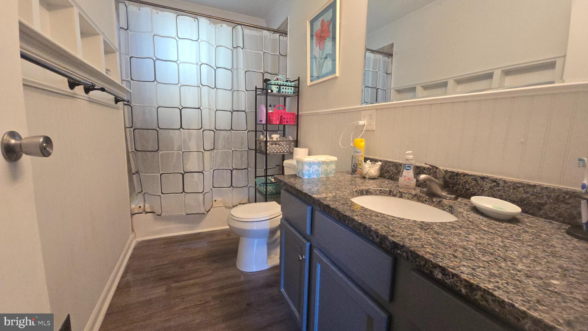 1041 North Mildred Street Ranson, WV 25438 - Photo 15 of 17 Bathroom