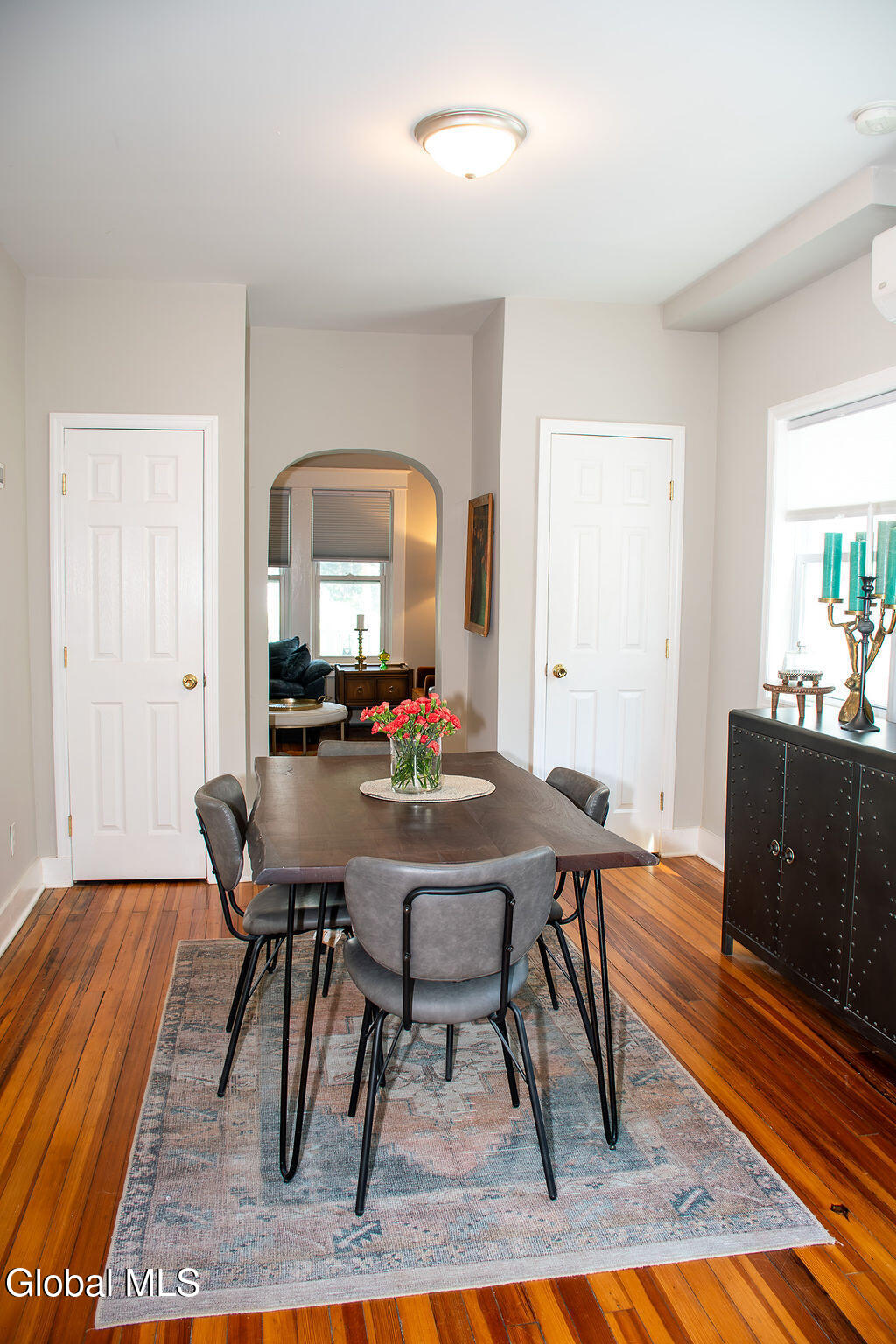 150 Clayton Road Schenectady, NY 12304 - Photo 8 of 22 DSC_8114