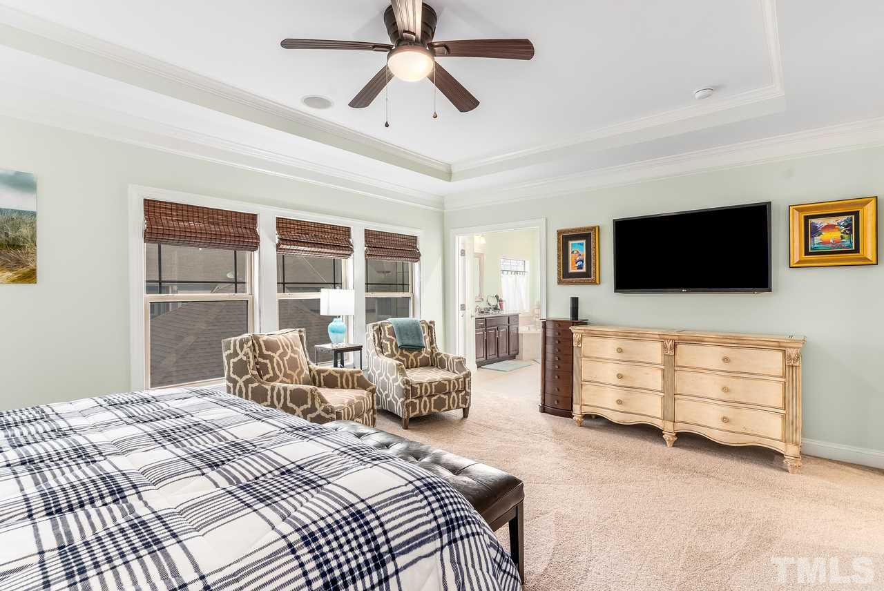 5648 Wade Park Boulevard Raleigh, NC 27607 - Photo 23 of 26