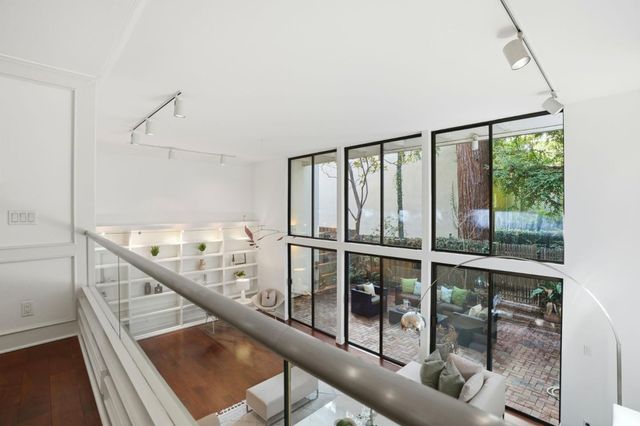 $1,988,000 | 1621 Stone Pine Lane, Menlo Park, CA 94025