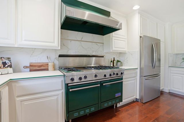 $1,988,000 | 1621 Stone Pine Lane, Menlo Park, CA 94025