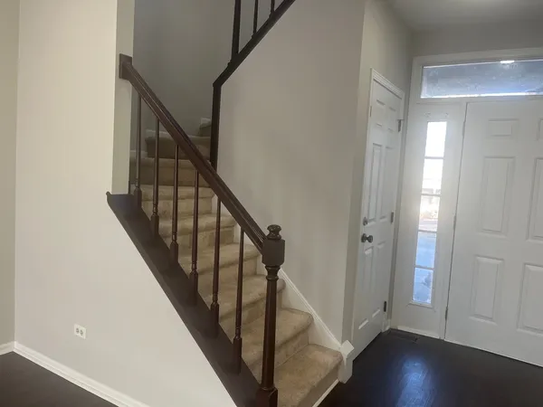 $2,900 | 567 West Parkside Drive, Unit 567, Palatine, IL 60067