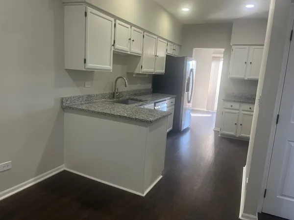 $2,900 | 567 West Parkside Drive, Unit 567, Palatine, IL 60067