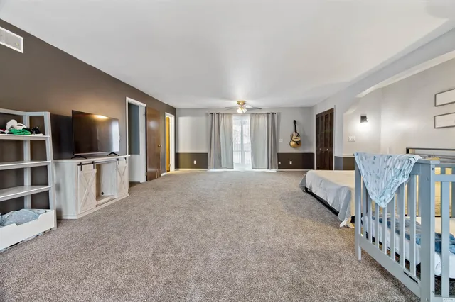 $359,900 | 1060 West 406 South, Marion, IN 46953