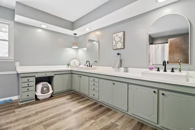 $359,900 | 1060 West 406 South, Marion, IN 46953