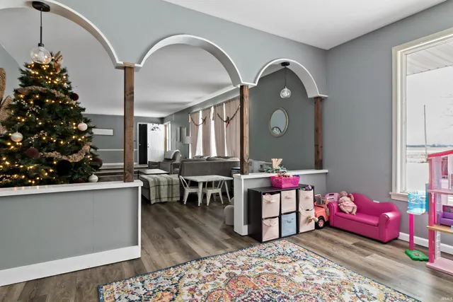 $359,900 | 1060 West 406 South, Marion, IN 46953