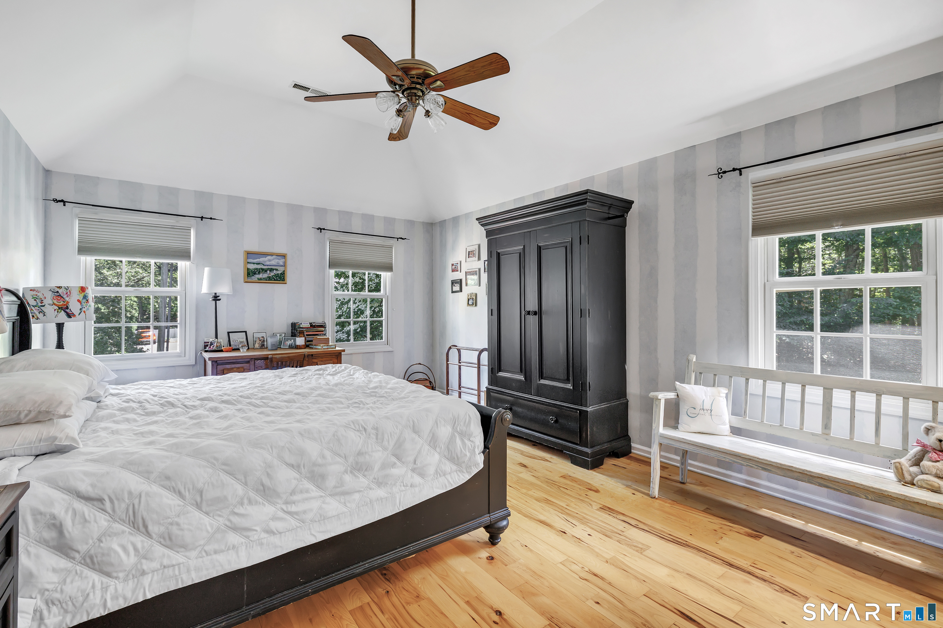 995 Beaver Dam Road Stratford, CT 06614 - Photo 22 of 40