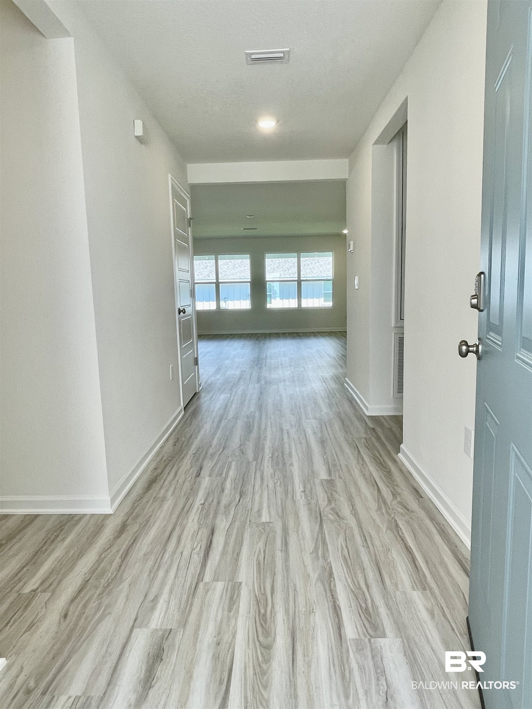 22291 Seabrooke Avenue Foley, AL 36535 - Photo 9 of 10