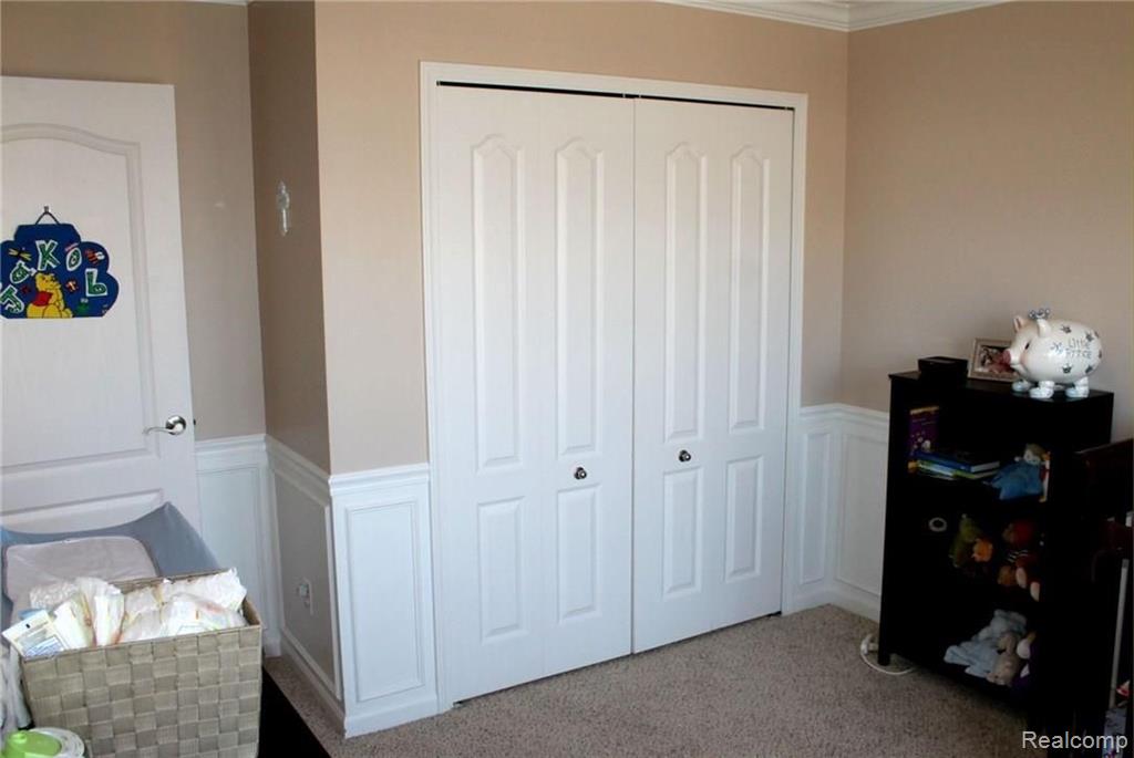 27291 Victoria Road Novi, MI 48374 - Photo 47 of 52