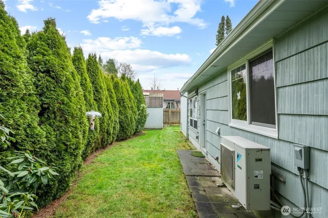 $560,000 | 6205 West Beech Street, Everett, WA 98203