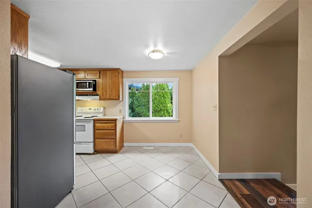 $560,000 | 6205 West Beech Street, Everett, WA 98203